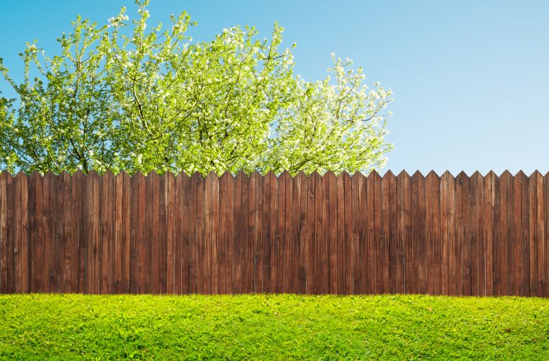 Board Fence Installation in Pearland, TX