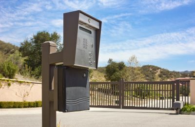 Building Gate Installation in Franklin, TN