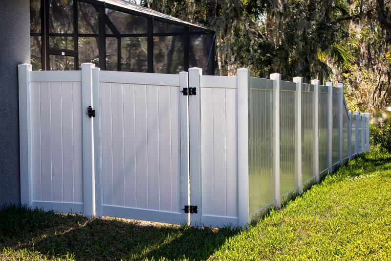 White Pvc Fence Installation in South Houston, TX